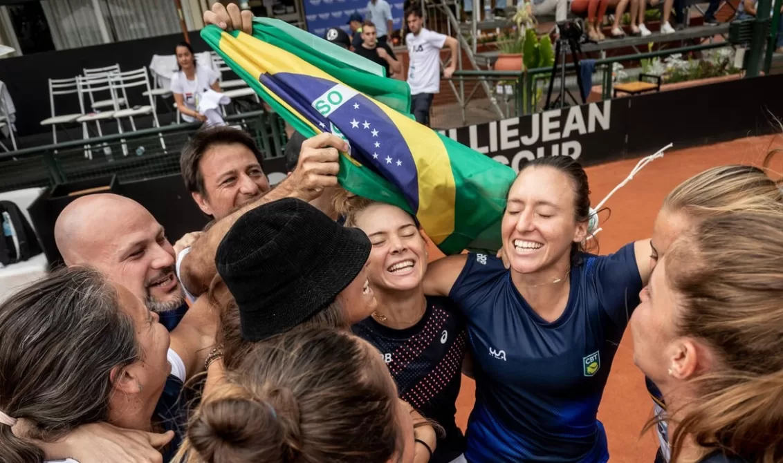 Tênis: Laura Pigossi faz 1º jogo do Brasil no Billie Jean King Cup - Acre  Agora 